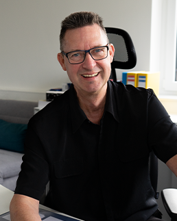 Paul Kaiser - Management